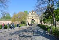 Praha - Vyšehrad - Průhled Leopoldovou branou